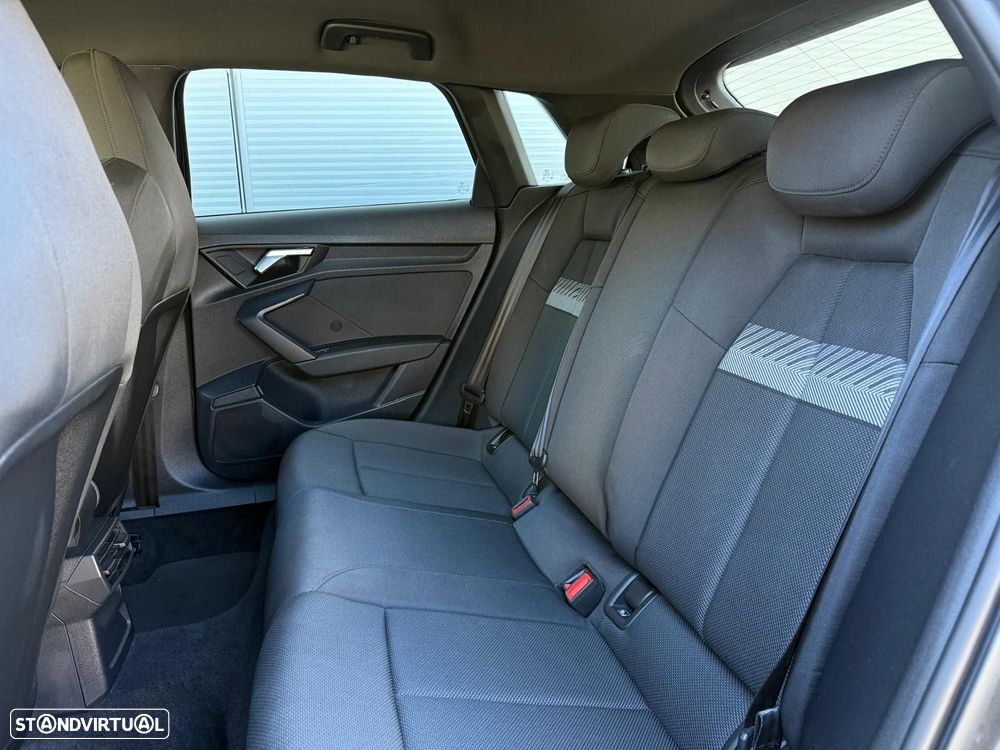 Audi A3 Sportback 40 TFSIe S line - 7