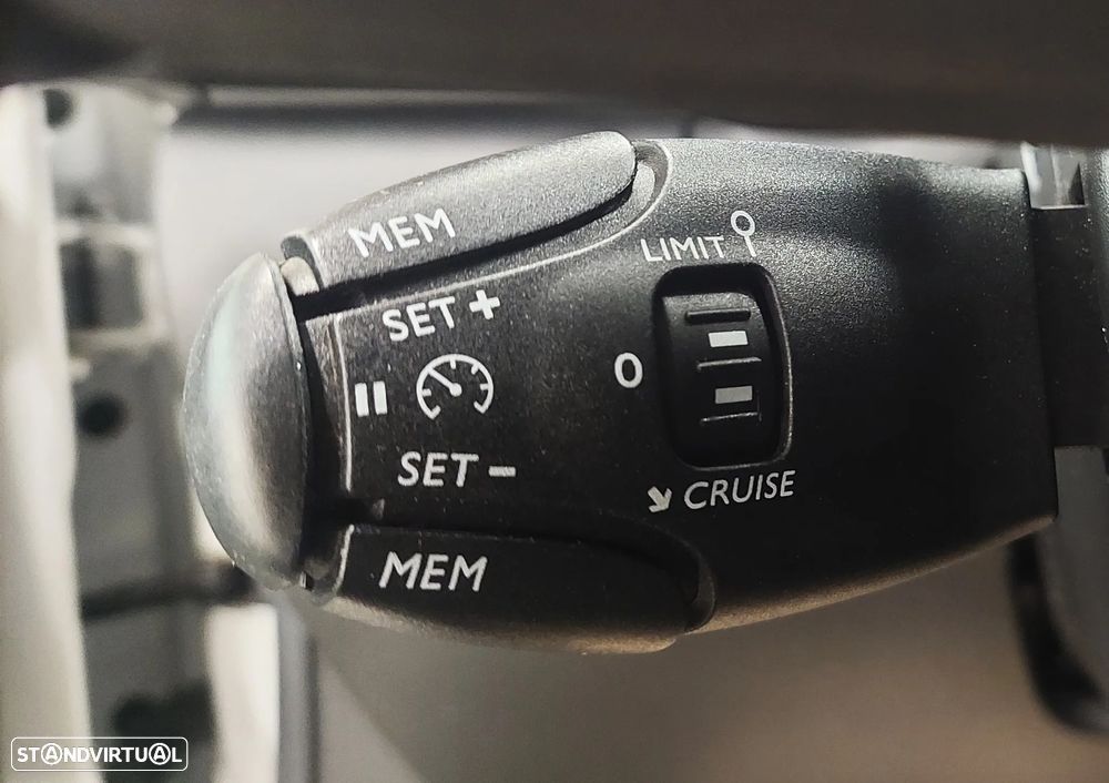 Citroën C3 1.2 PureTech Origins - 16