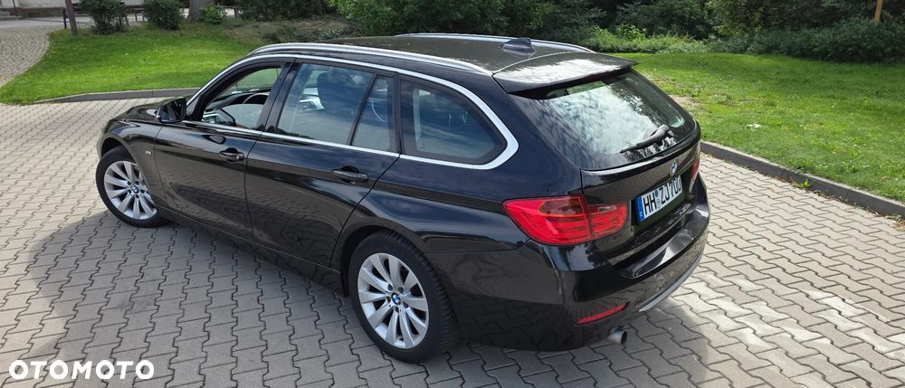 BMW Seria 3 320d Efficient Dynamics Edition Blue Perf Modern Line - 4