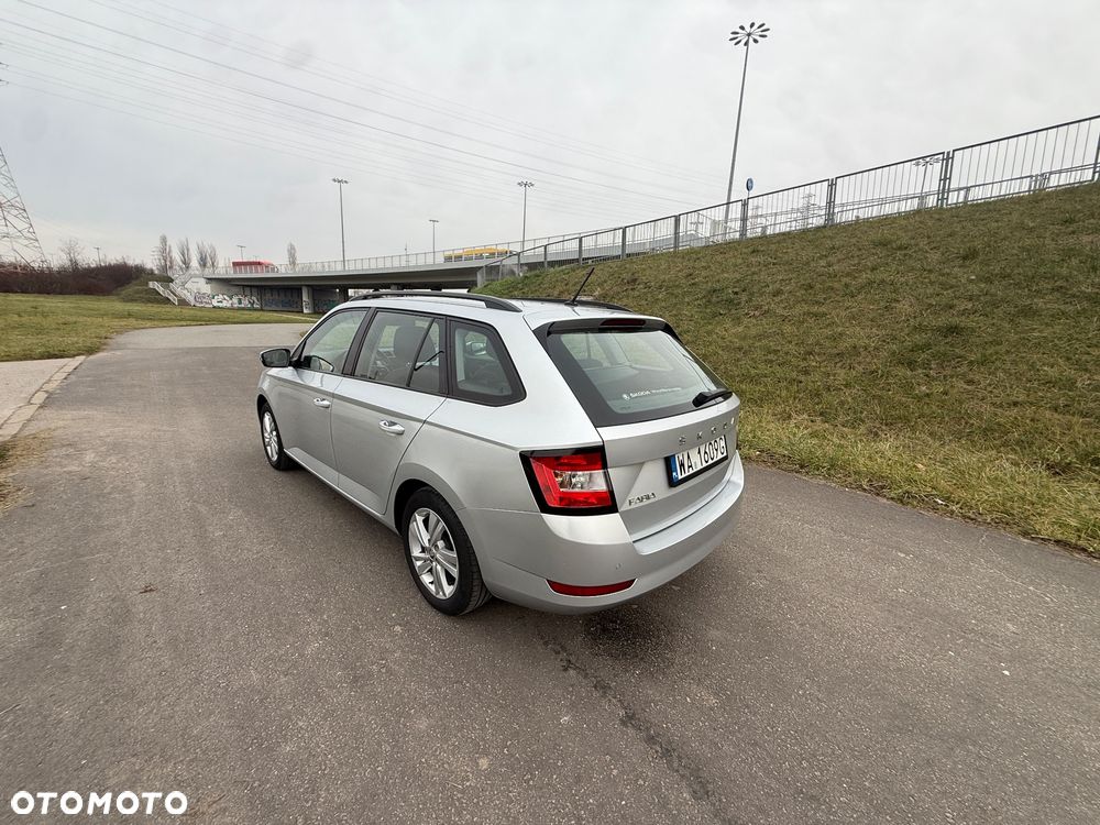 Skoda Fabia 1.0 Ambition - 3