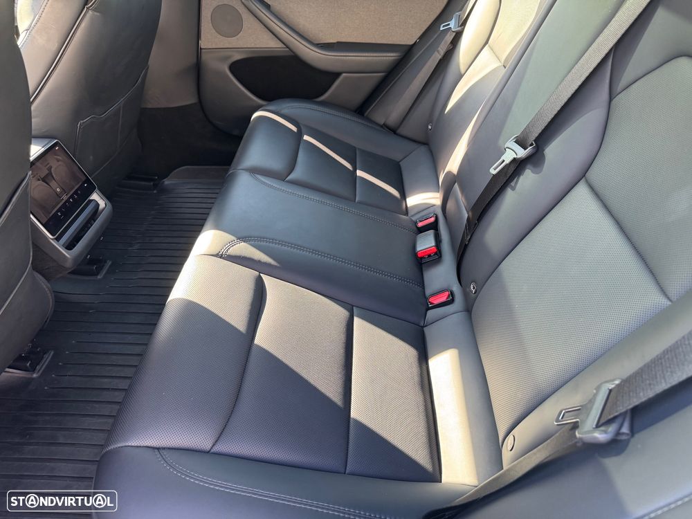 Tesla Model 3 Tração Traseira - 28