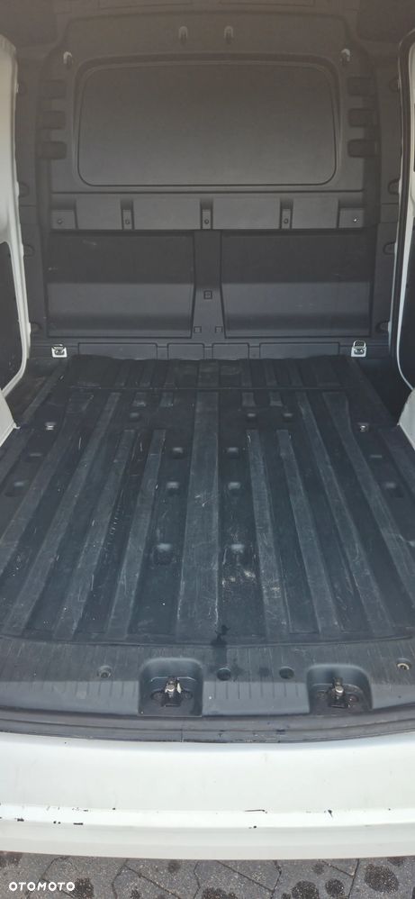 Volkswagen caddy - 6