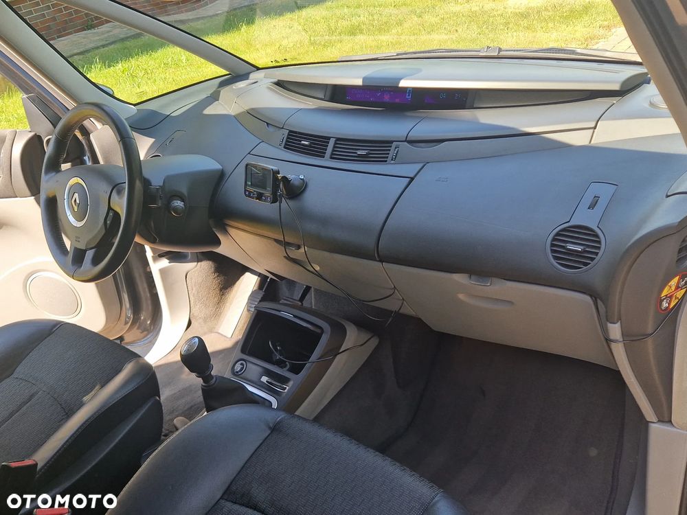 Renault Espace 2.0 Dynamique - 15