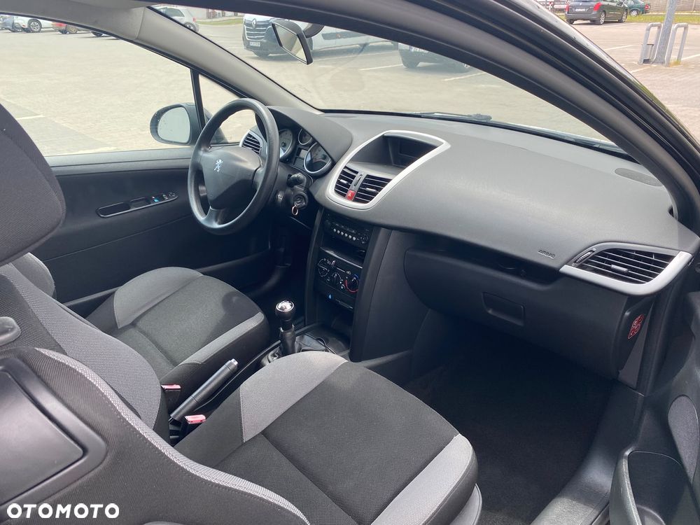 Peugeot 207 1.4 U Move - 16