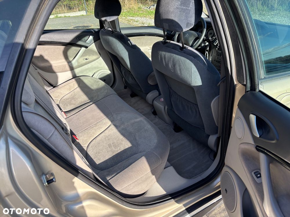 Citroën C5 2.0 HDi Exclusive - 20