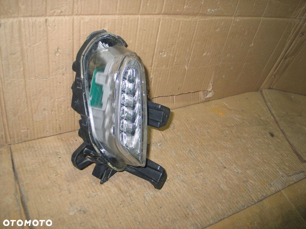 lampa halogen led drl hyundai i30 16-18r. 92208-G41 3pin - 4