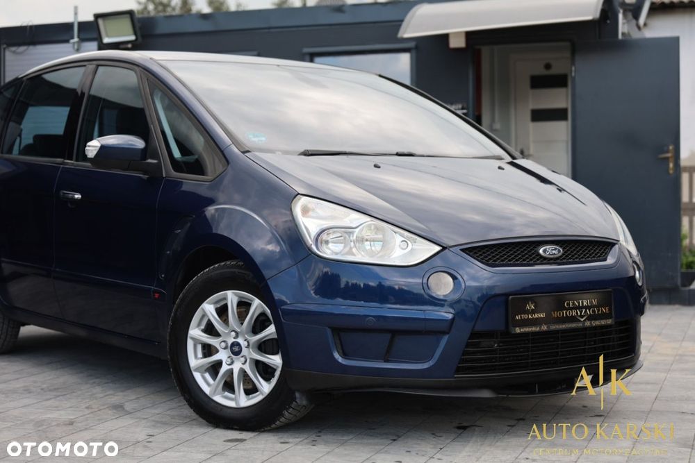 Ford S-Max - 13