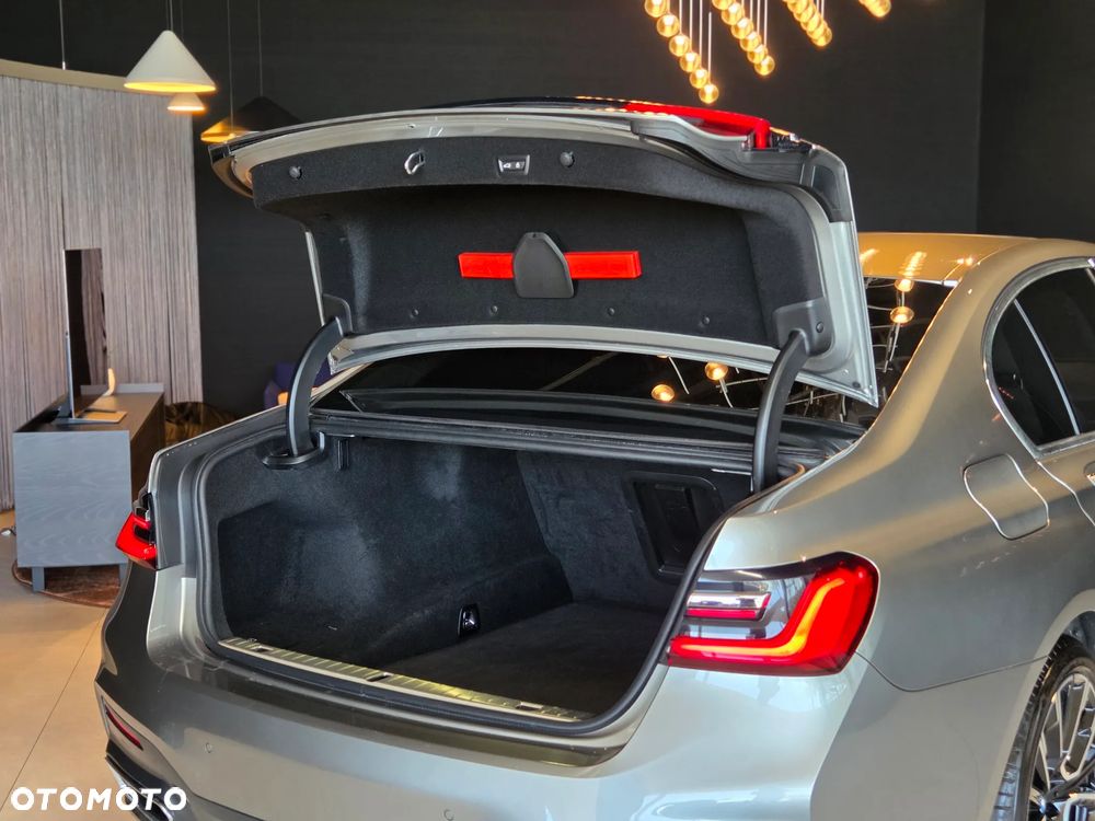 BMW Seria 7 730d xDrive mHEV sport - 19