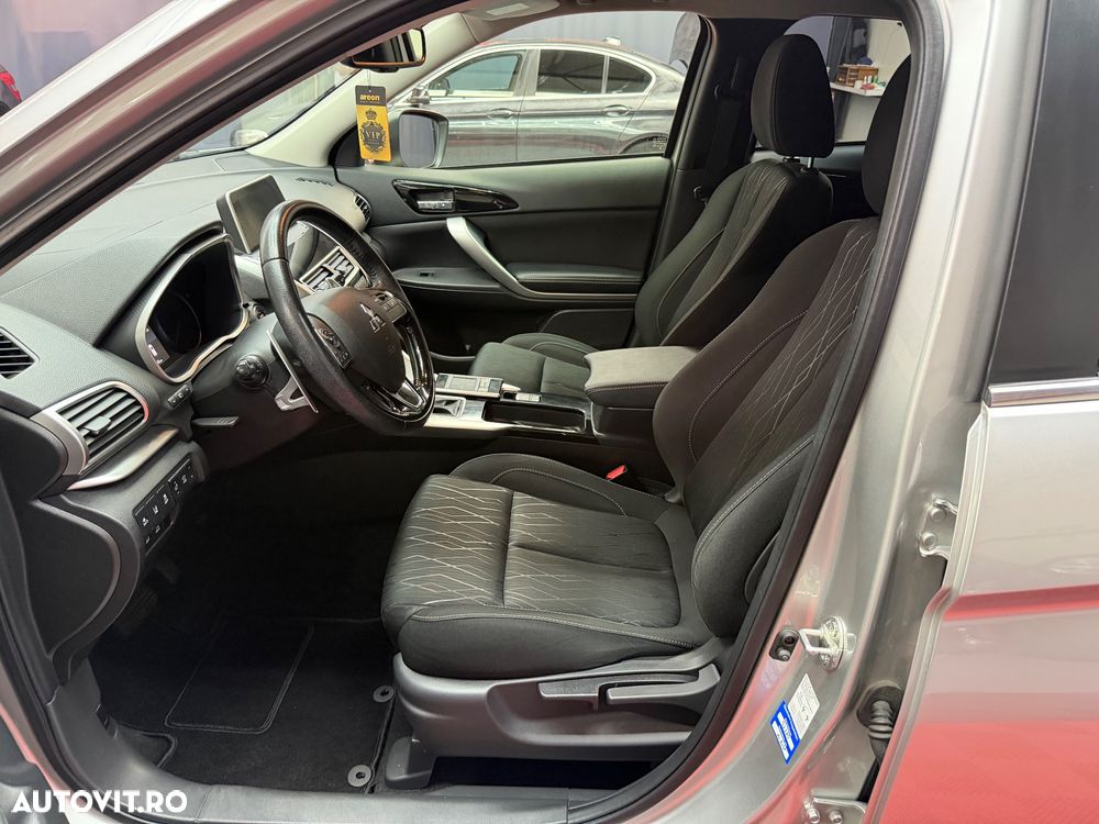 Mitsubishi Eclipse-Cross 1.5-litre 16-valve DOHC MIVEC 4X4 Invite+ Aut. - 10