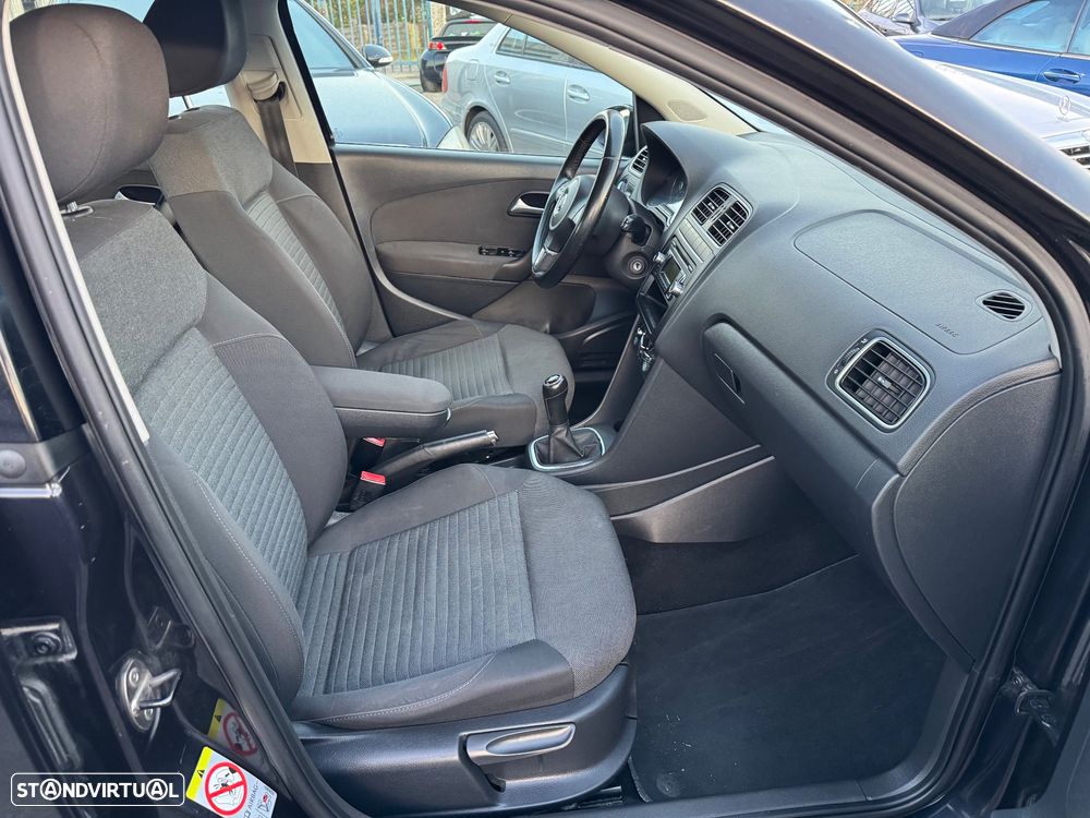VW Polo 1.6 TDI Confortline BlueMotion - 29