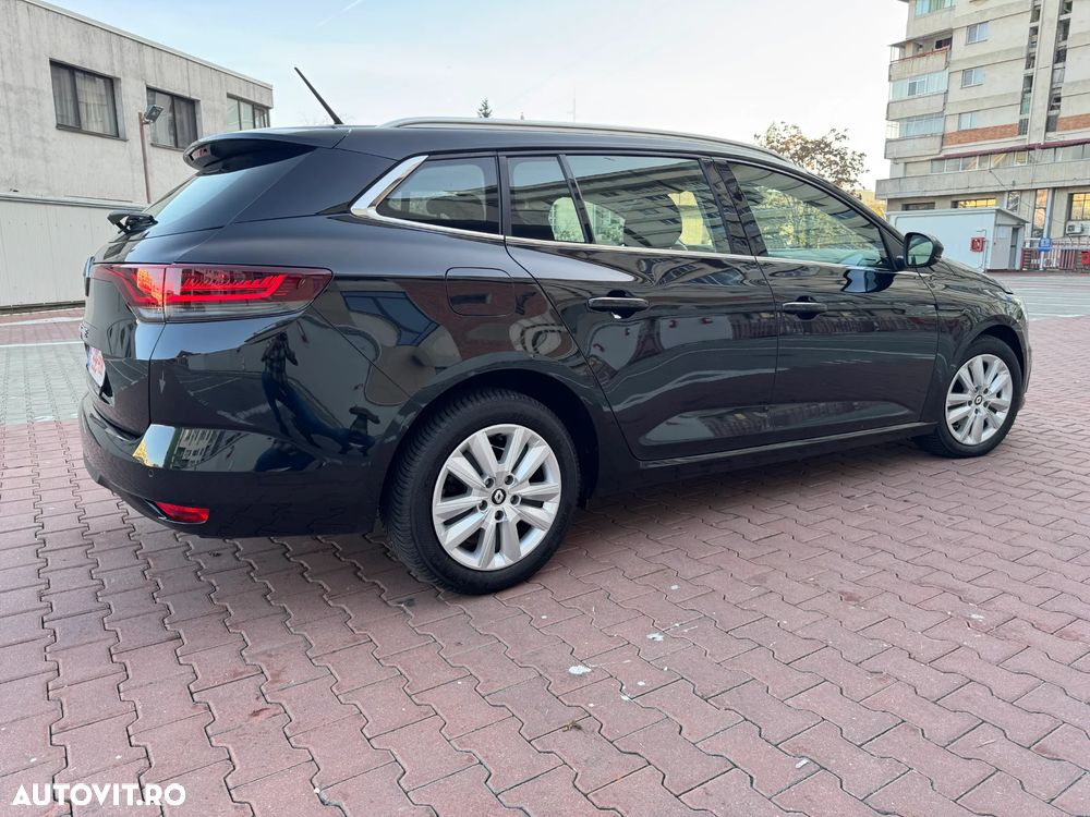 Renault Megane BLUE dCi 115 EDC TECHNO - 8