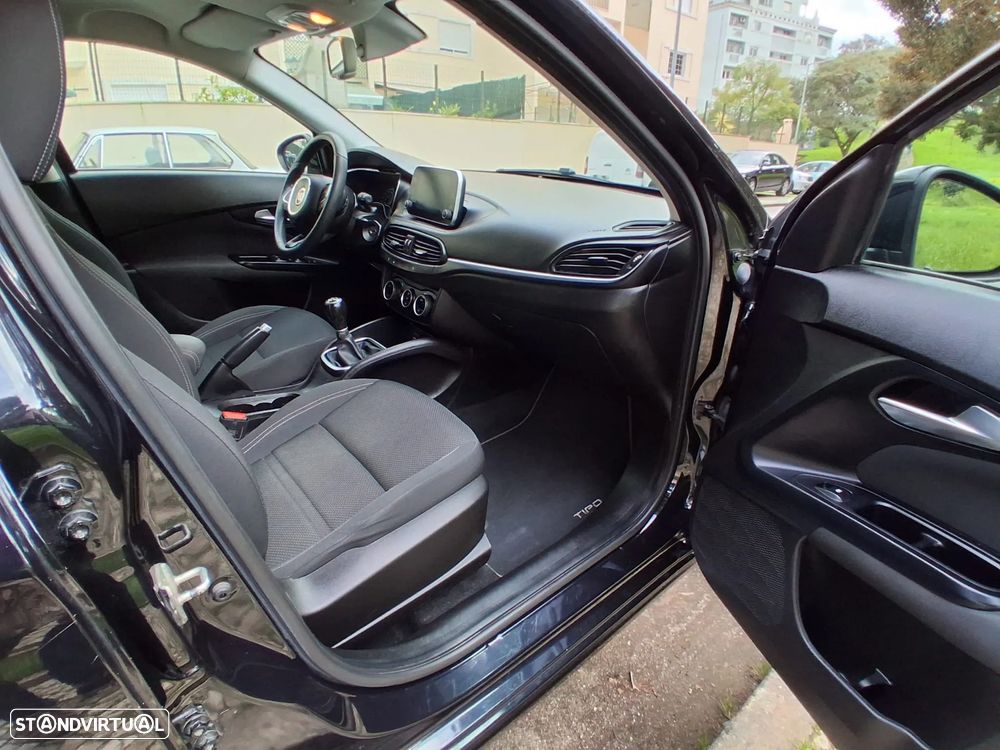 Fiat Tipo 1.3 M-Jet Lounge Tech - 16