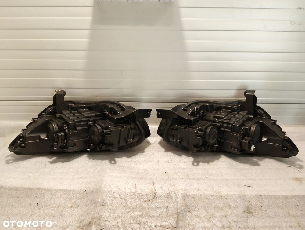Renault Scenic IV SOCZEWKA ZW KOMPLET LAMP PRZÓD 260606727R - 16