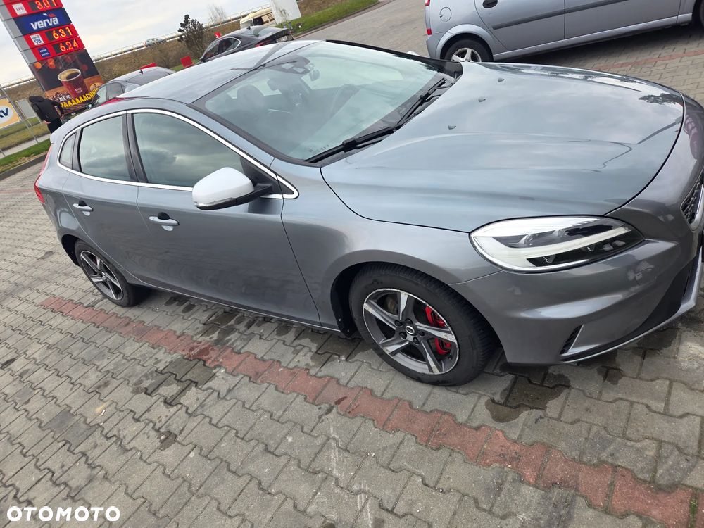 Volvo V40 D3 Drive-E SCR R-Design Momentum - 2