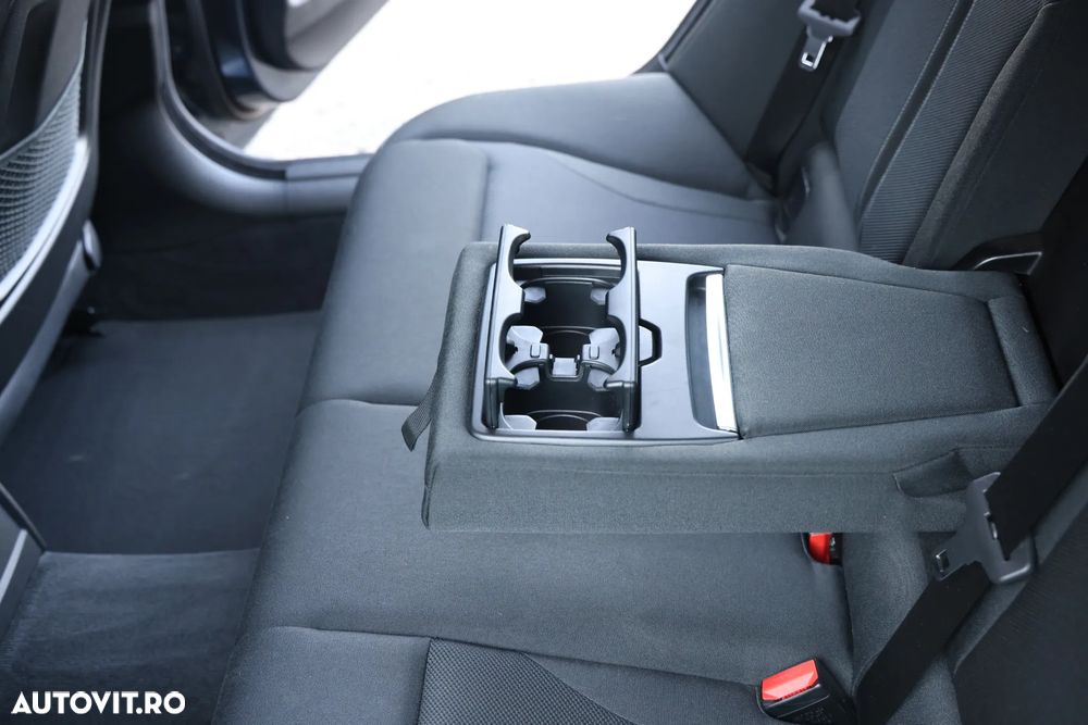 BMW Seria 3 - 25