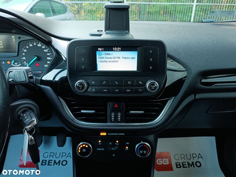Ford Fiesta 1.1 Trend - 19