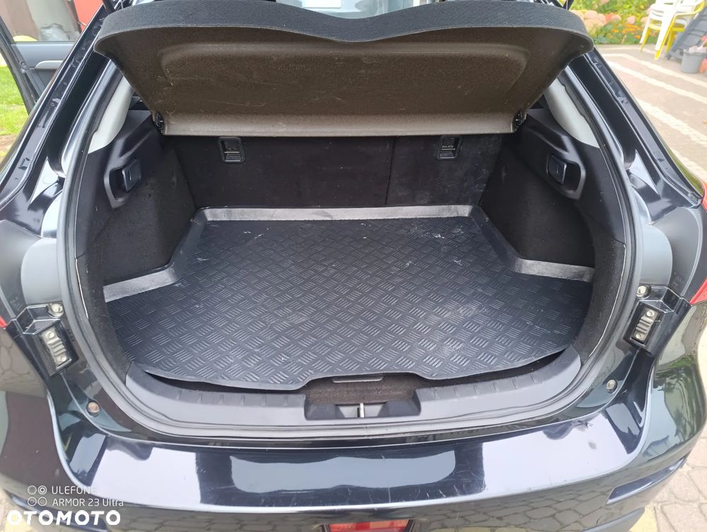 Mitsubishi Lancer - 7