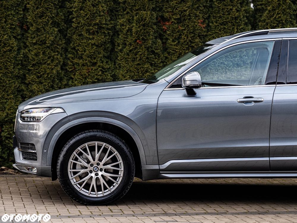 Volvo XC 90 B5 D AWD Geartronic Momentum Pro - 10
