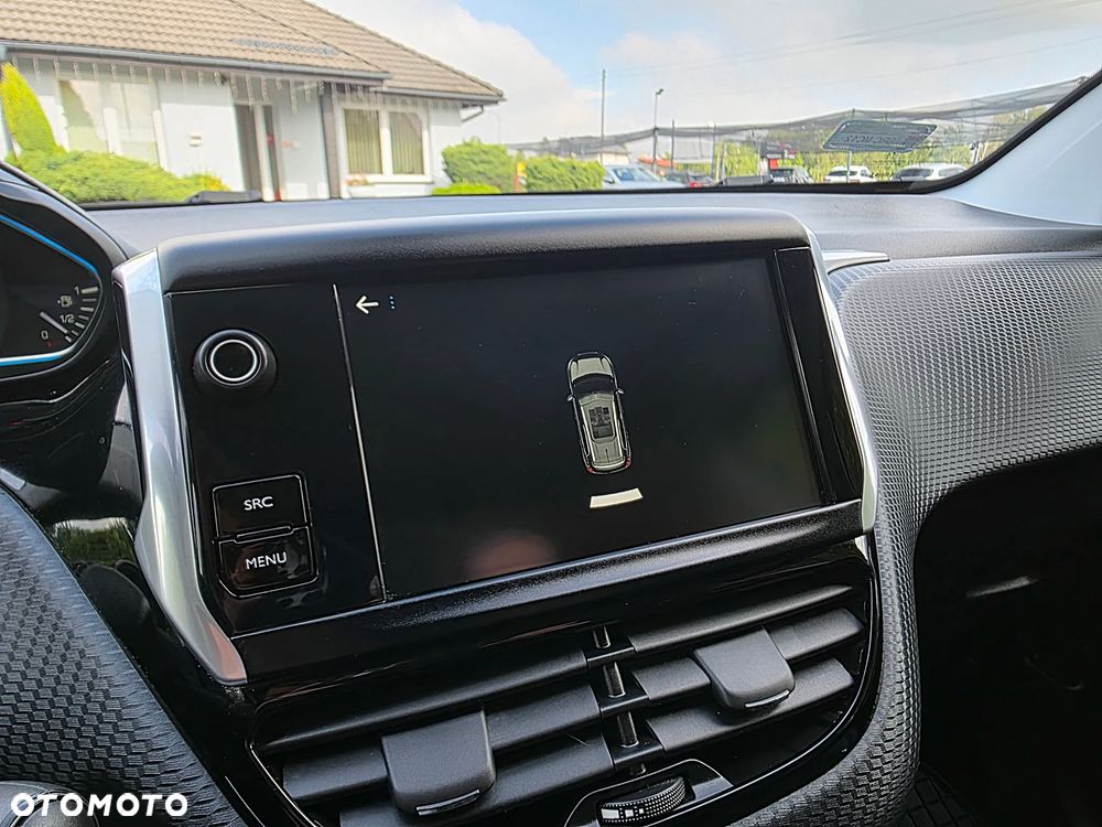 Peugeot 2008 PureTech 82 Allure - 18