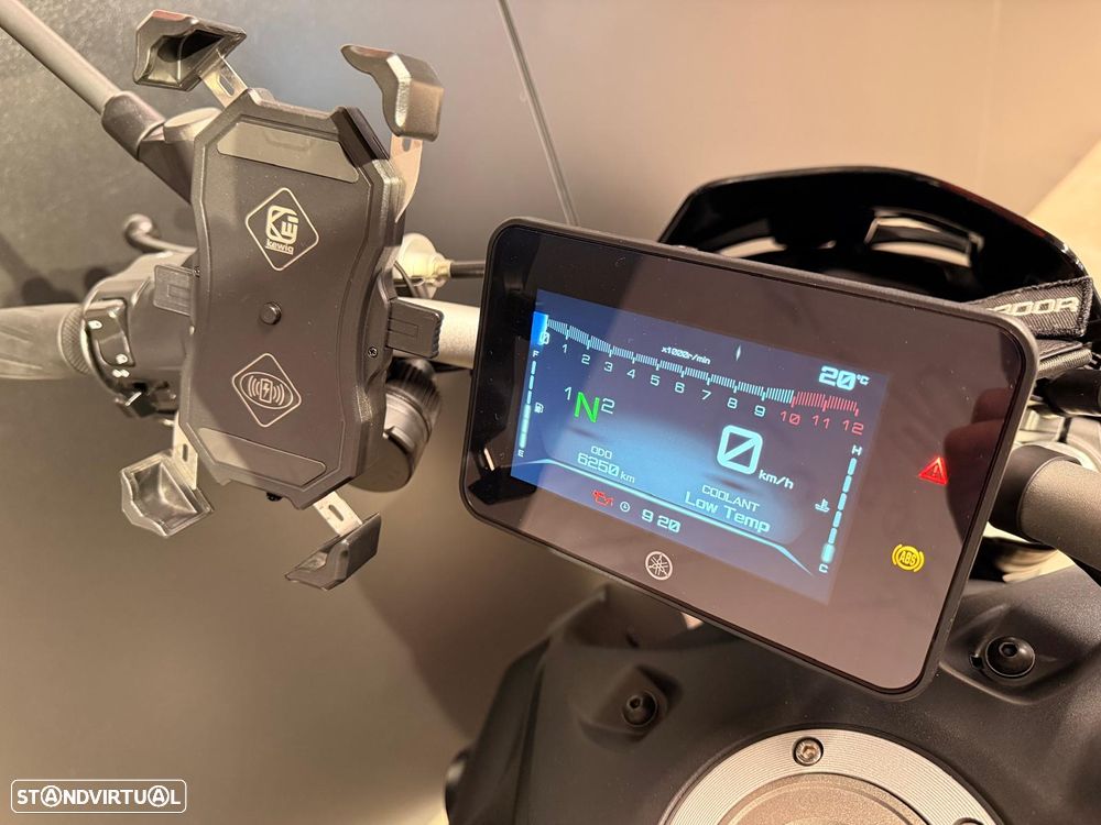 Yamaha MT-07 - 10