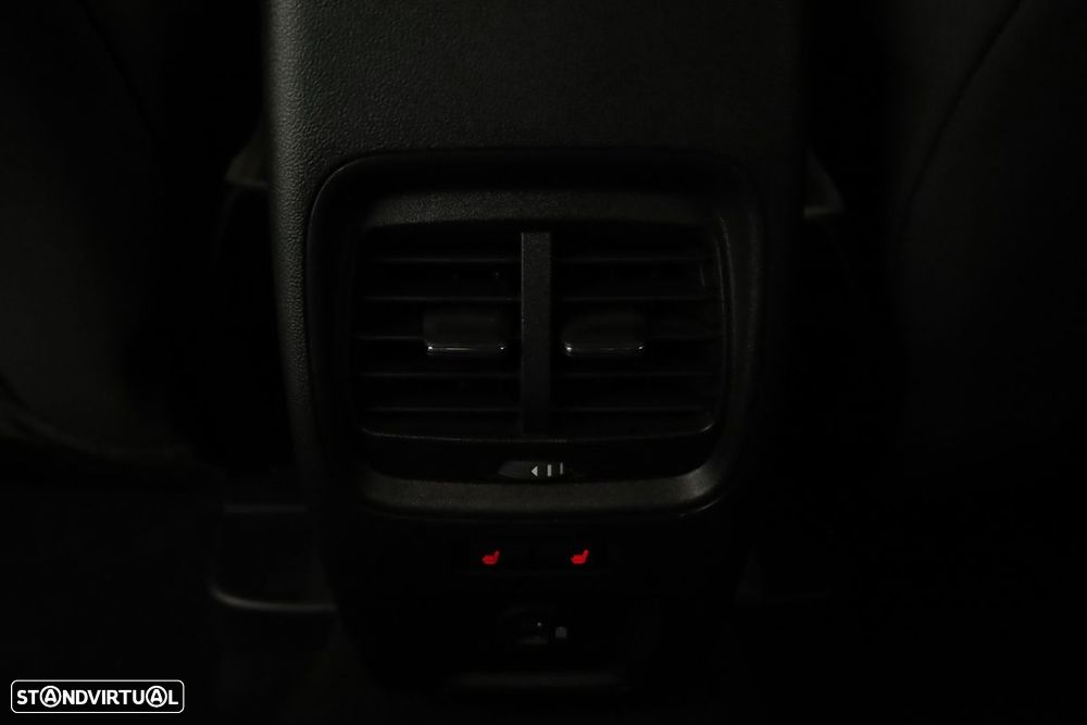 Ford Kuga 1.5 TDCi EcoBlue ST-Line - 23