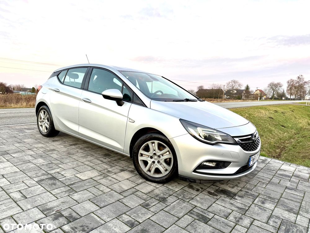 Opel Astra 1.6 D Start/Stop Dynamic - 35