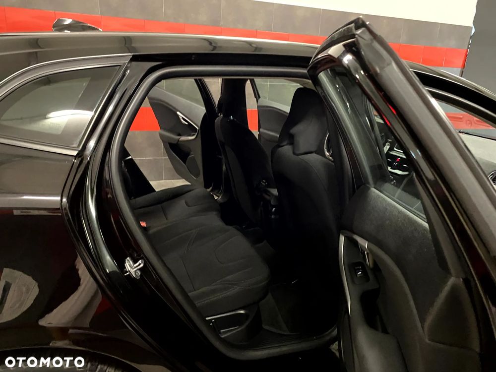Volvo V40 D2 Drive-E Summum - 20
