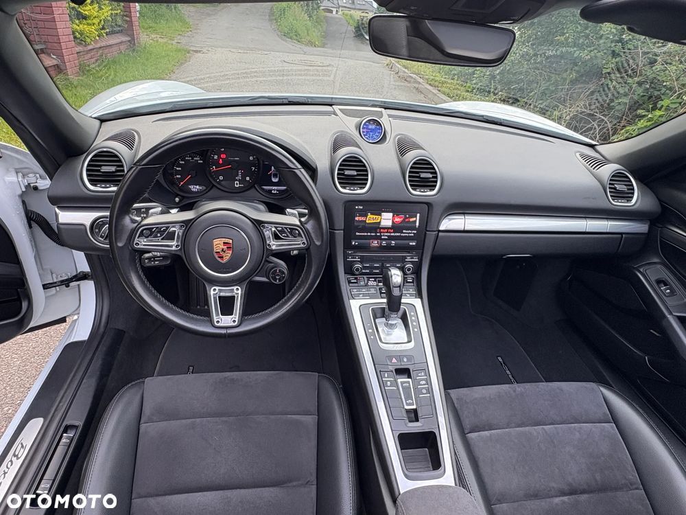 Porsche 718 Boxster PDK - 19