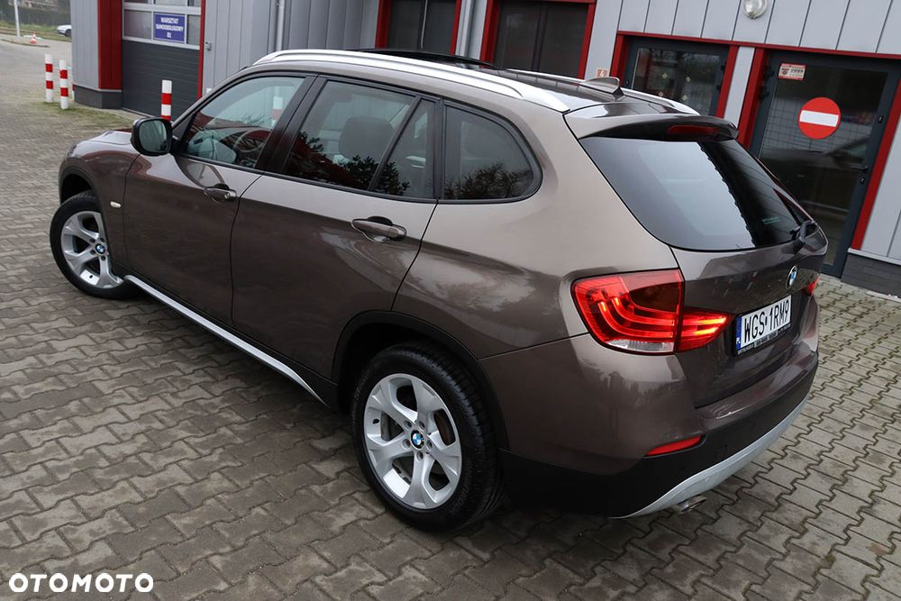 BMW X1 xDrive20d - 9