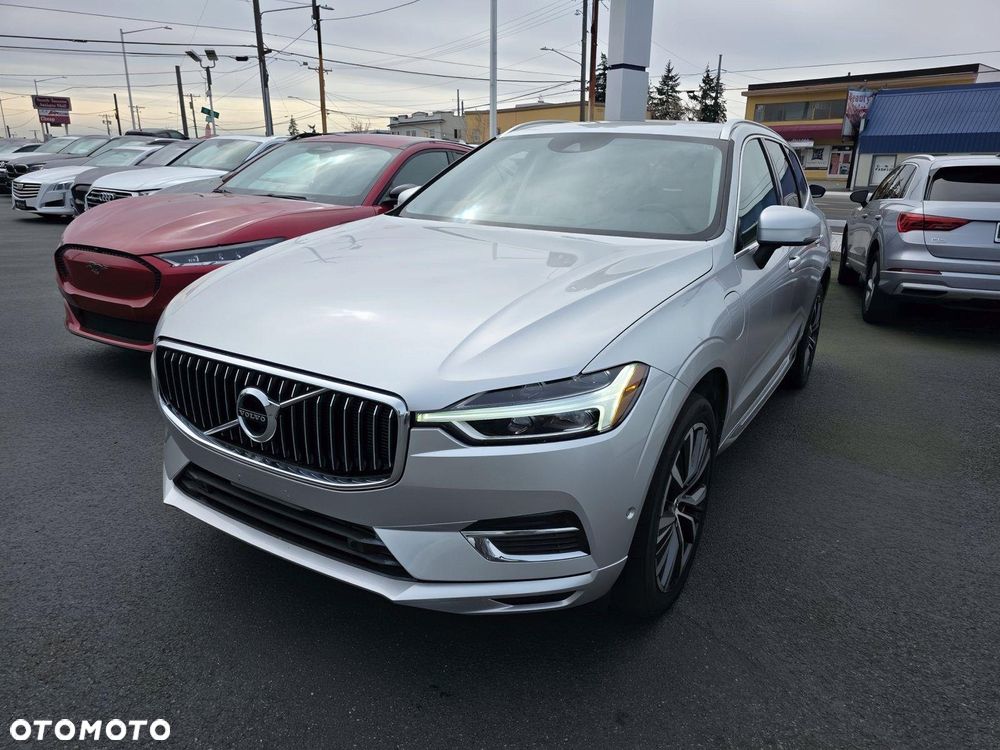 Volvo XC 60 T8 AWD Recharge Geartronic Inscription - 4