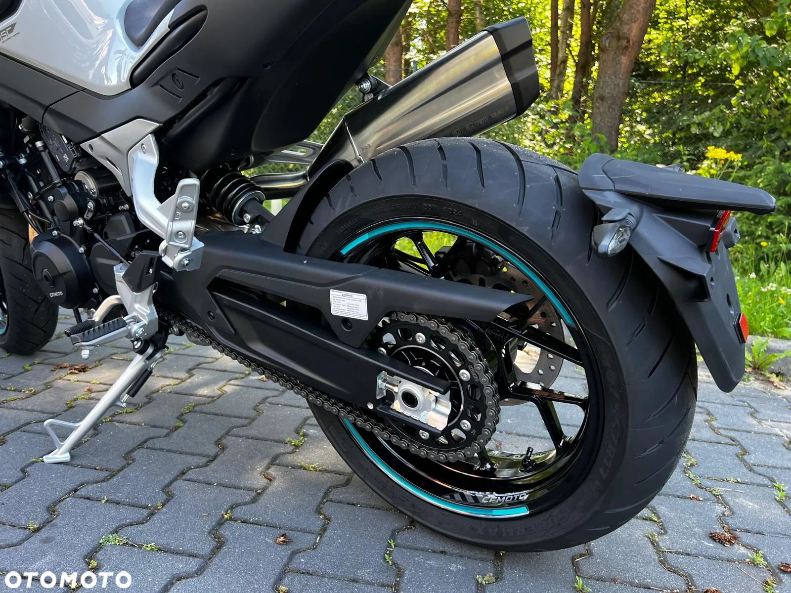 CFMoto NK - 13