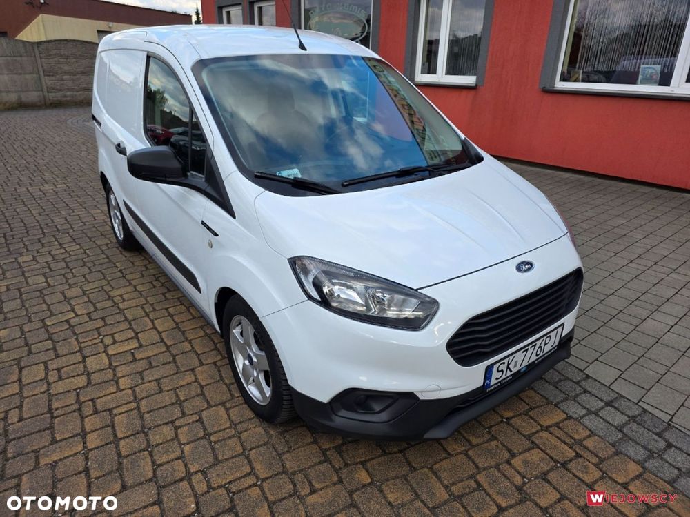 Ford Transit Courier - 3