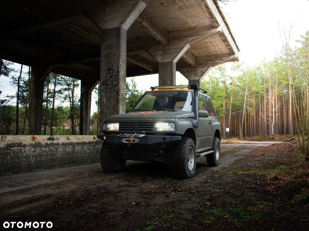 Suzuki Vitara - 1