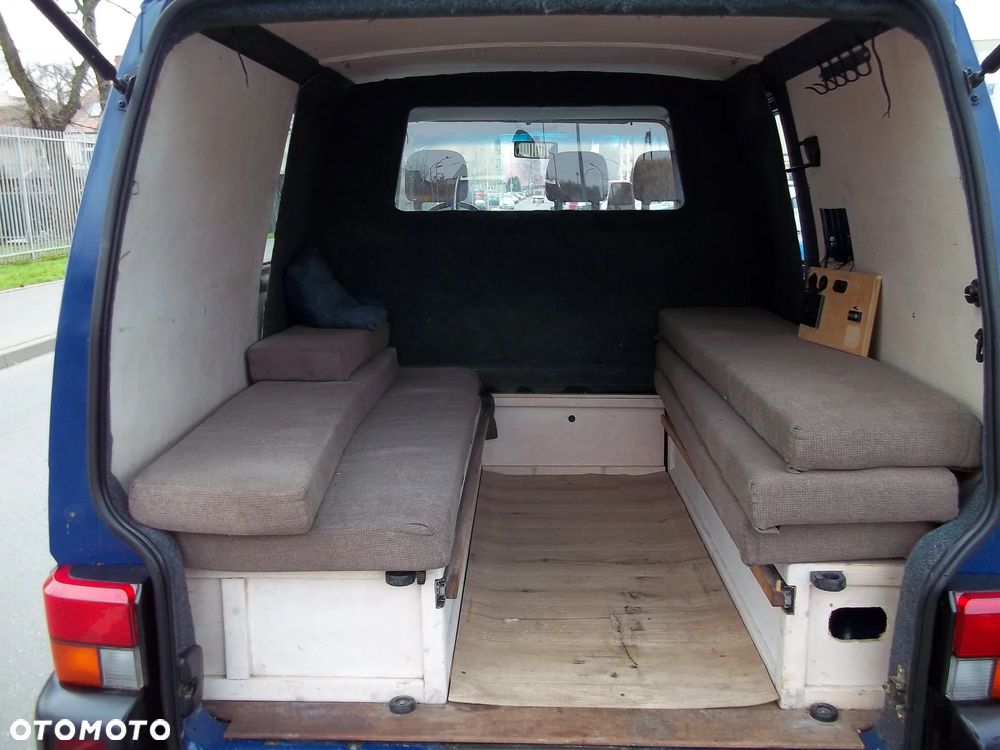 Volkswagen Transporter - 7