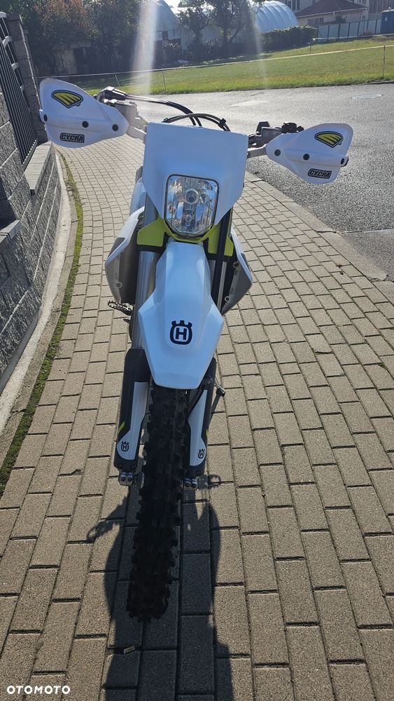 Husqvarna FE - 14