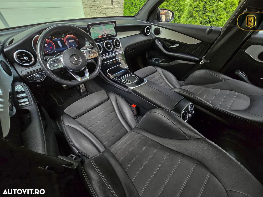 Mercedes-Benz GLC Coupe 200 d 4Matic 9G-TRONIC AMG Line - 28