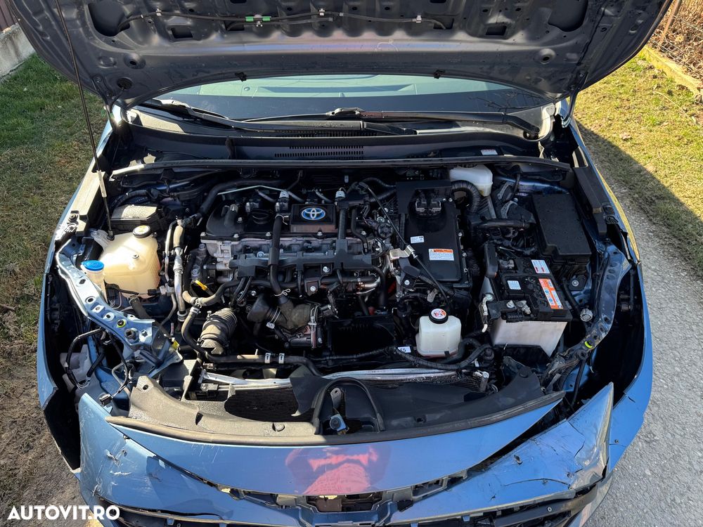 Toyota Corolla 1.8 HSD Active - 16