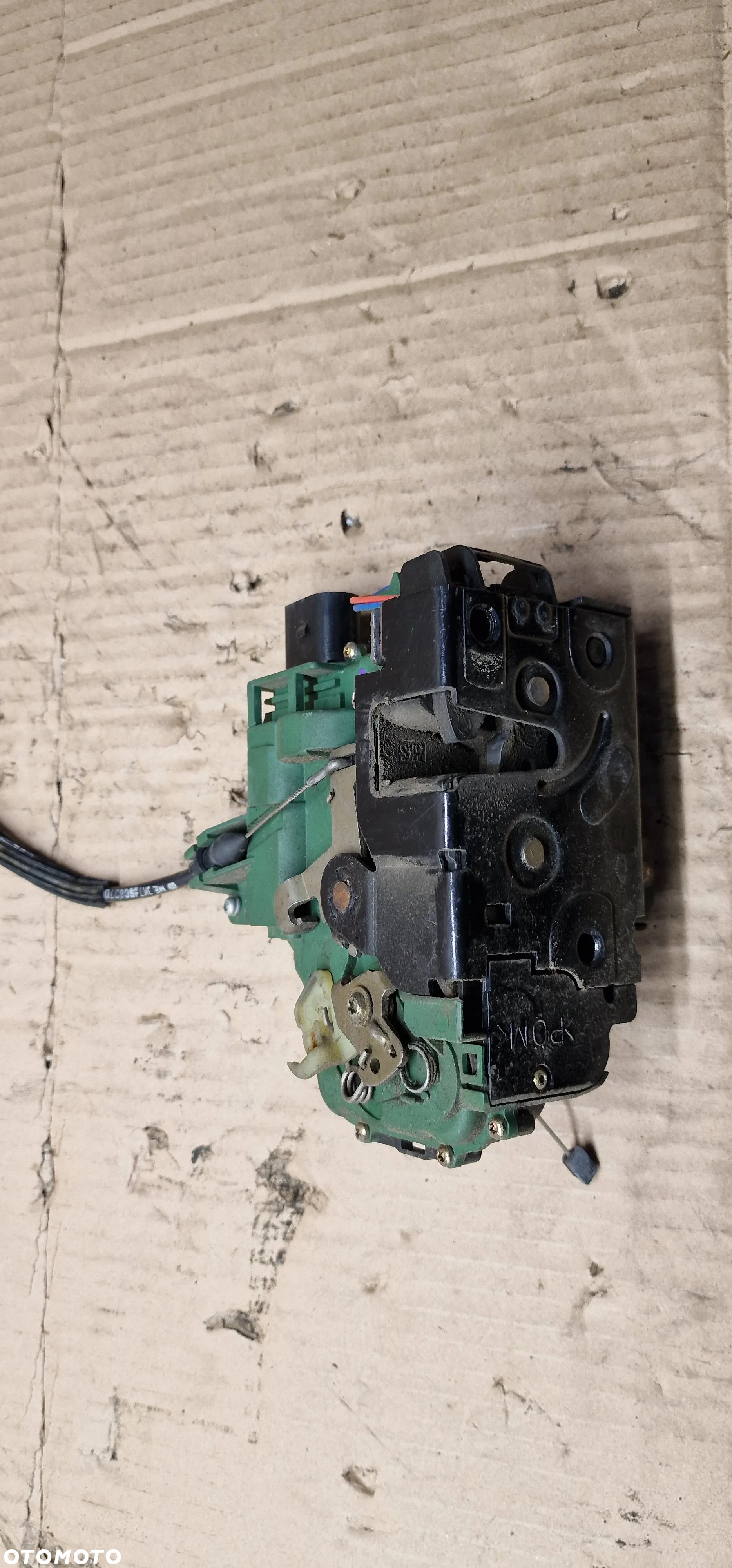Zamek drzwi lewy przód przedni 8 PIN VW New Beetle 3B1837015Q - 4