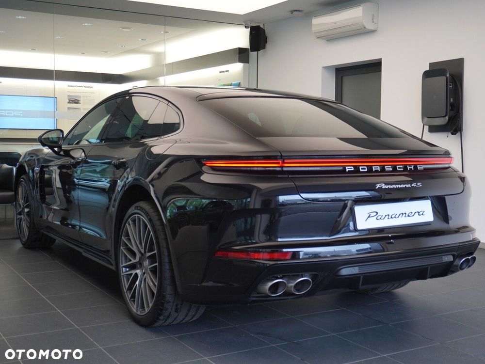 Porsche Panamera 4S E-Hybrid PHEV - 19