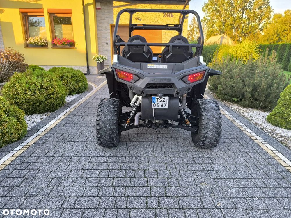 Polaris RZR