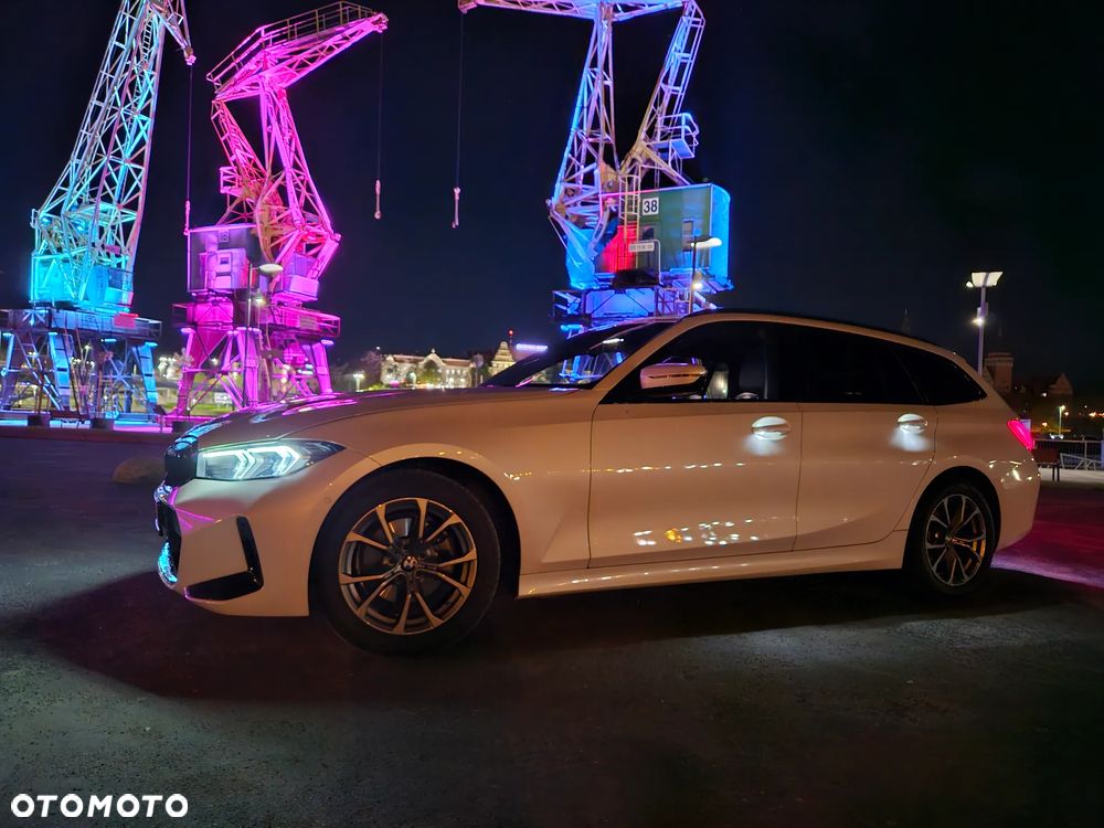 BMW Seria 3 320d Sport Line Shadow - 13