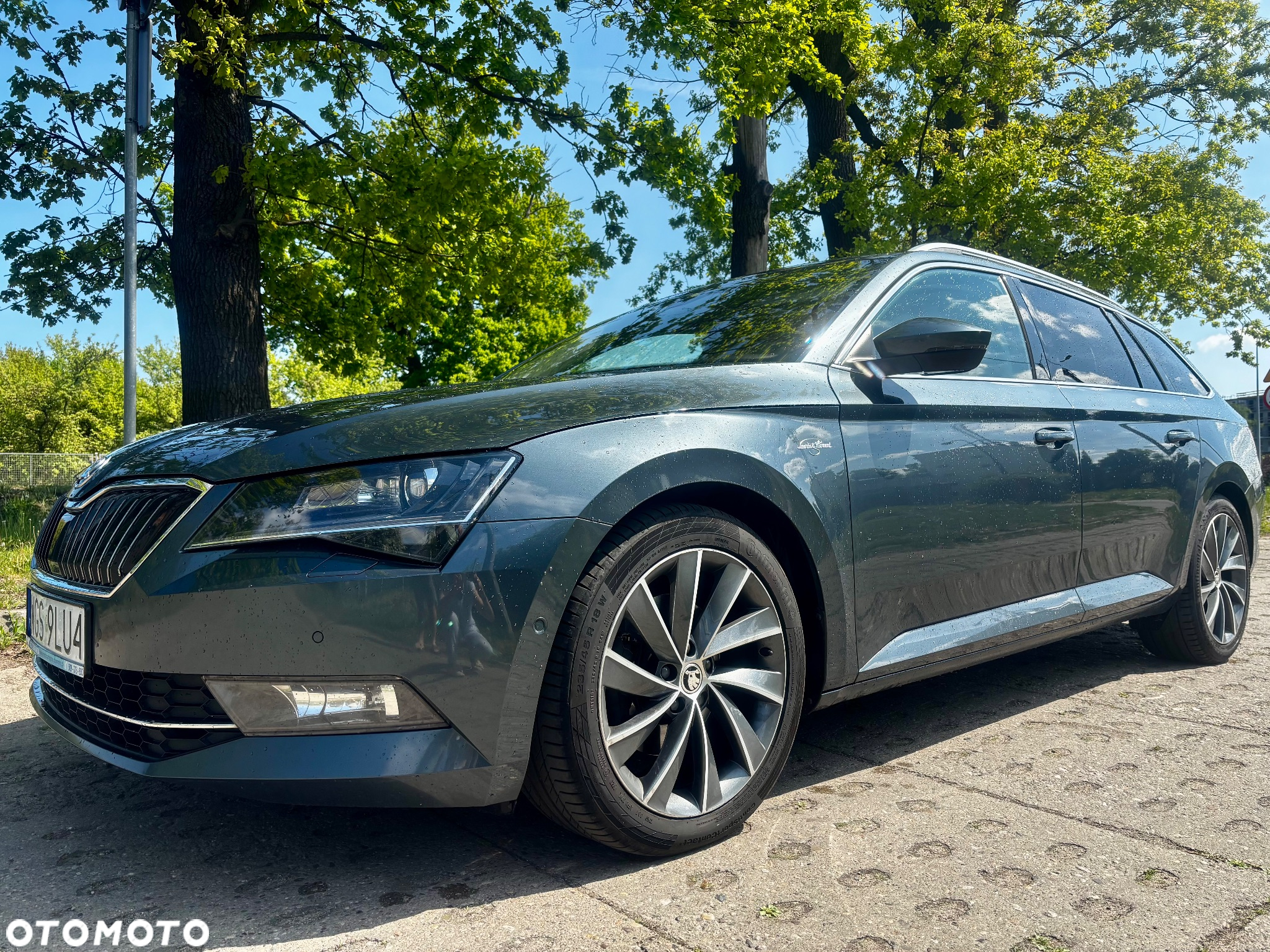 Skoda Superb 2.0 TDI DSG L&K - 3
