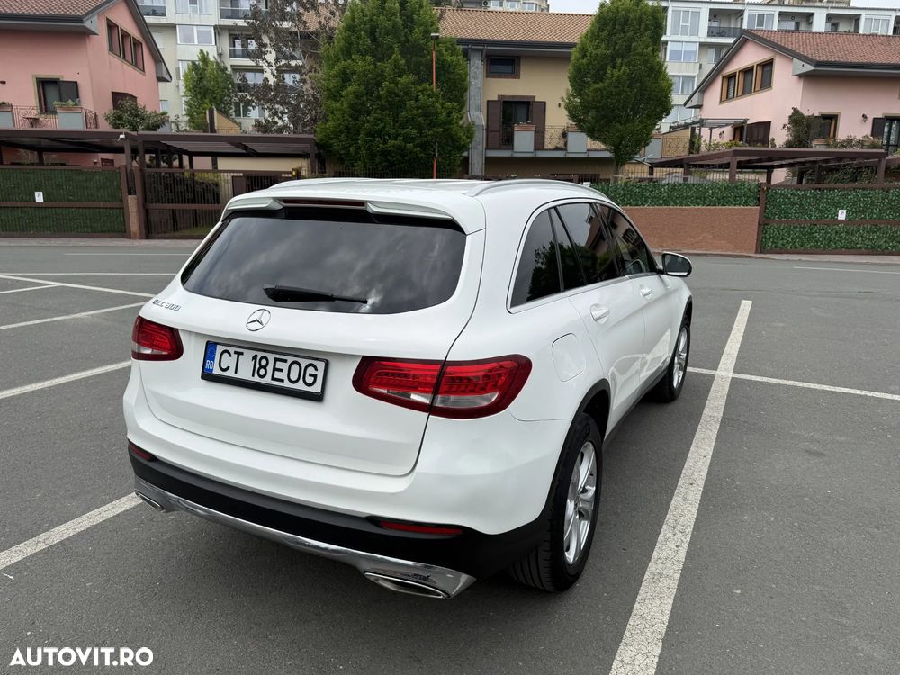Mercedes-Benz GLC - 10