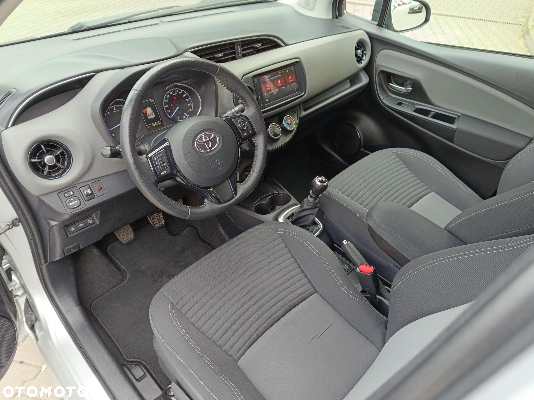 Toyota Yaris - 9