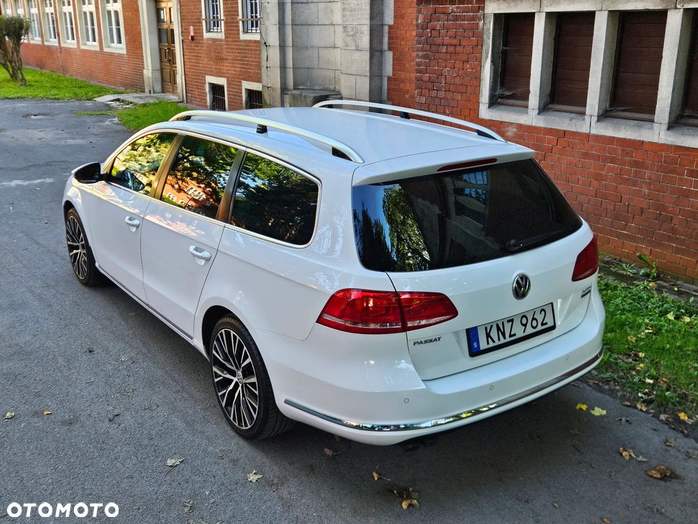 Volkswagen Passat - 8