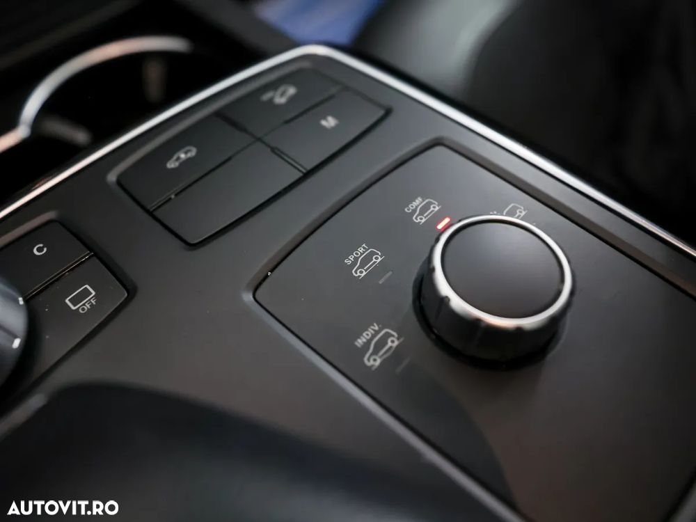 Mercedes-Benz GLC Coupe 350 d 4Matic 9G-TRONIC AMG Line - 24