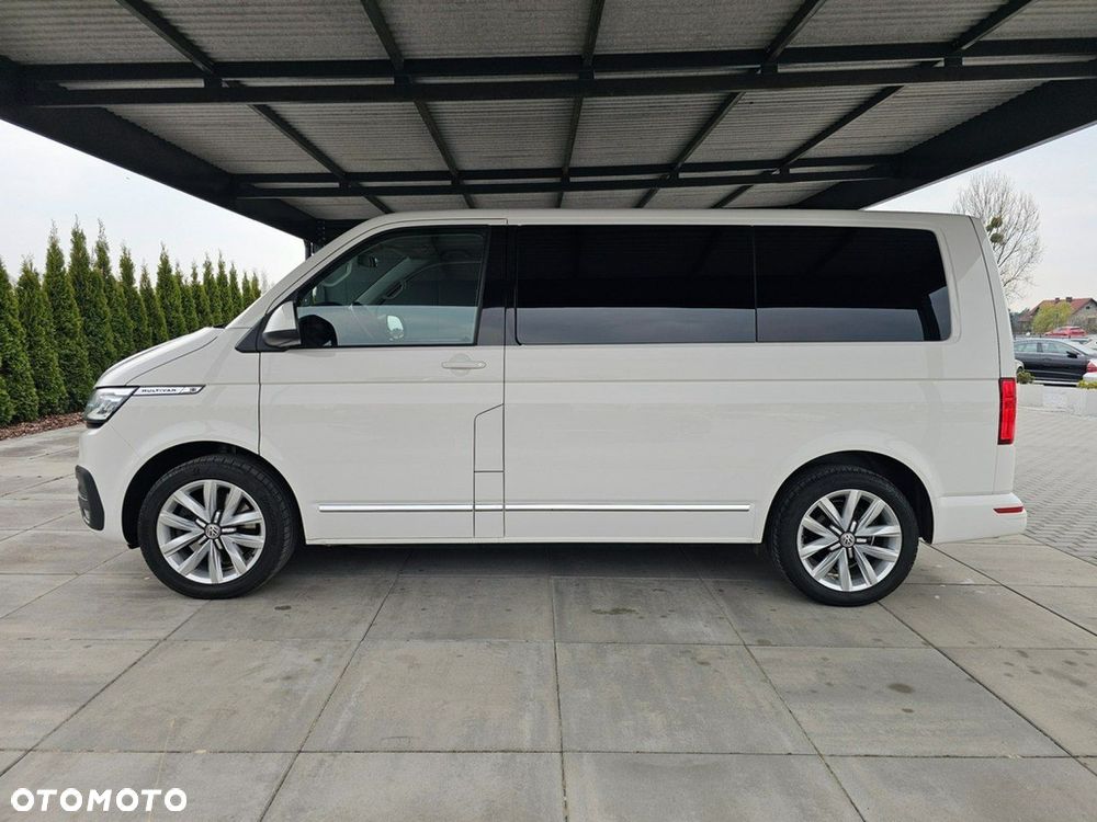 Volkswagen Multivan - 10