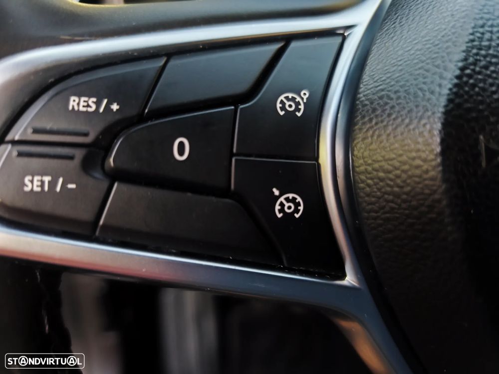 Renault Clio 1.0 TCe Evolution Bi-Fuel - 18