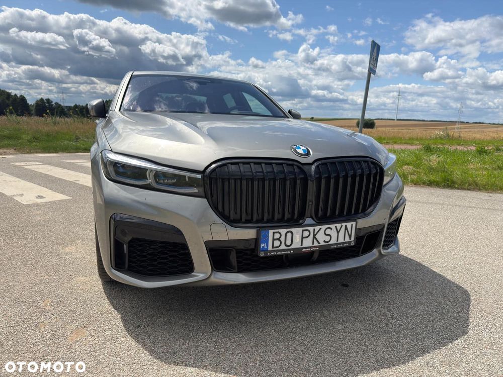 BMW Seria 7 - 8