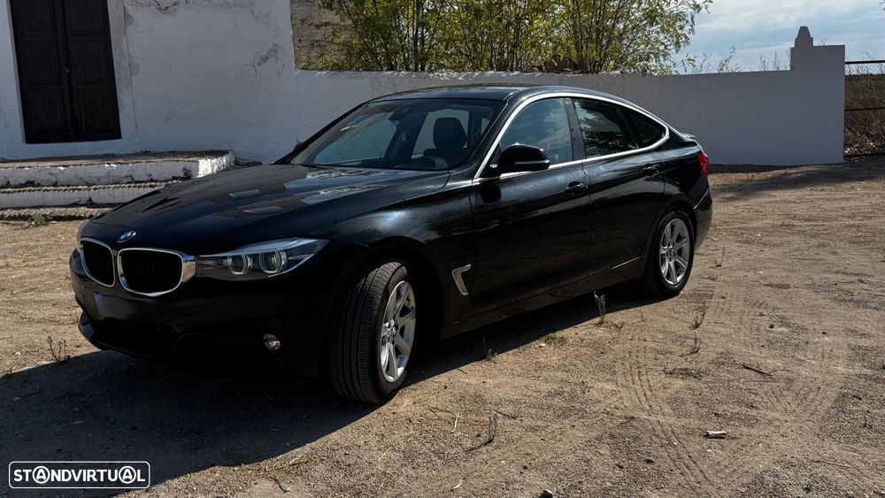 BMW 318 d Auto - 12